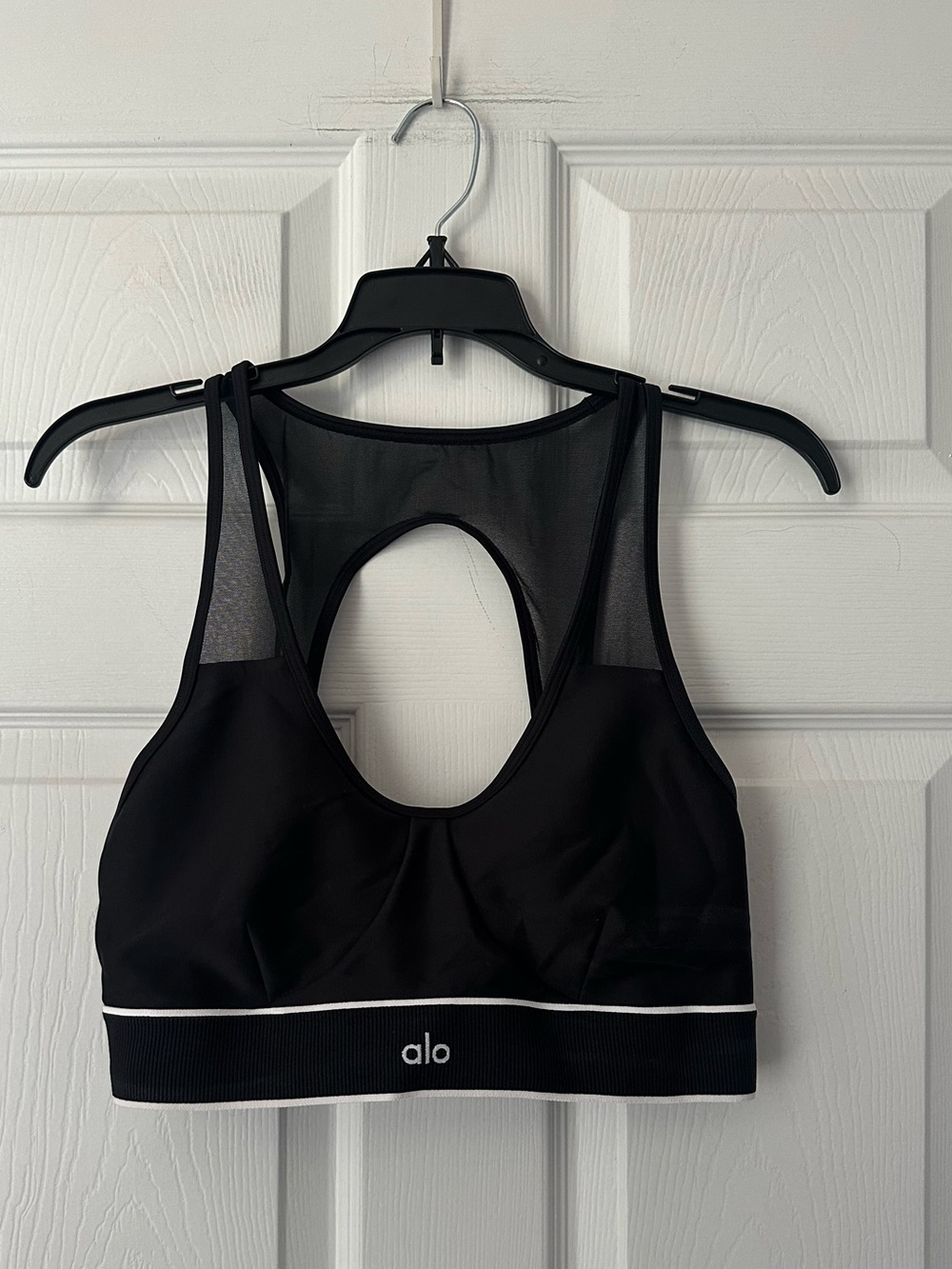ALO Yoga Black Racerback Sports Bra with White Trim Large